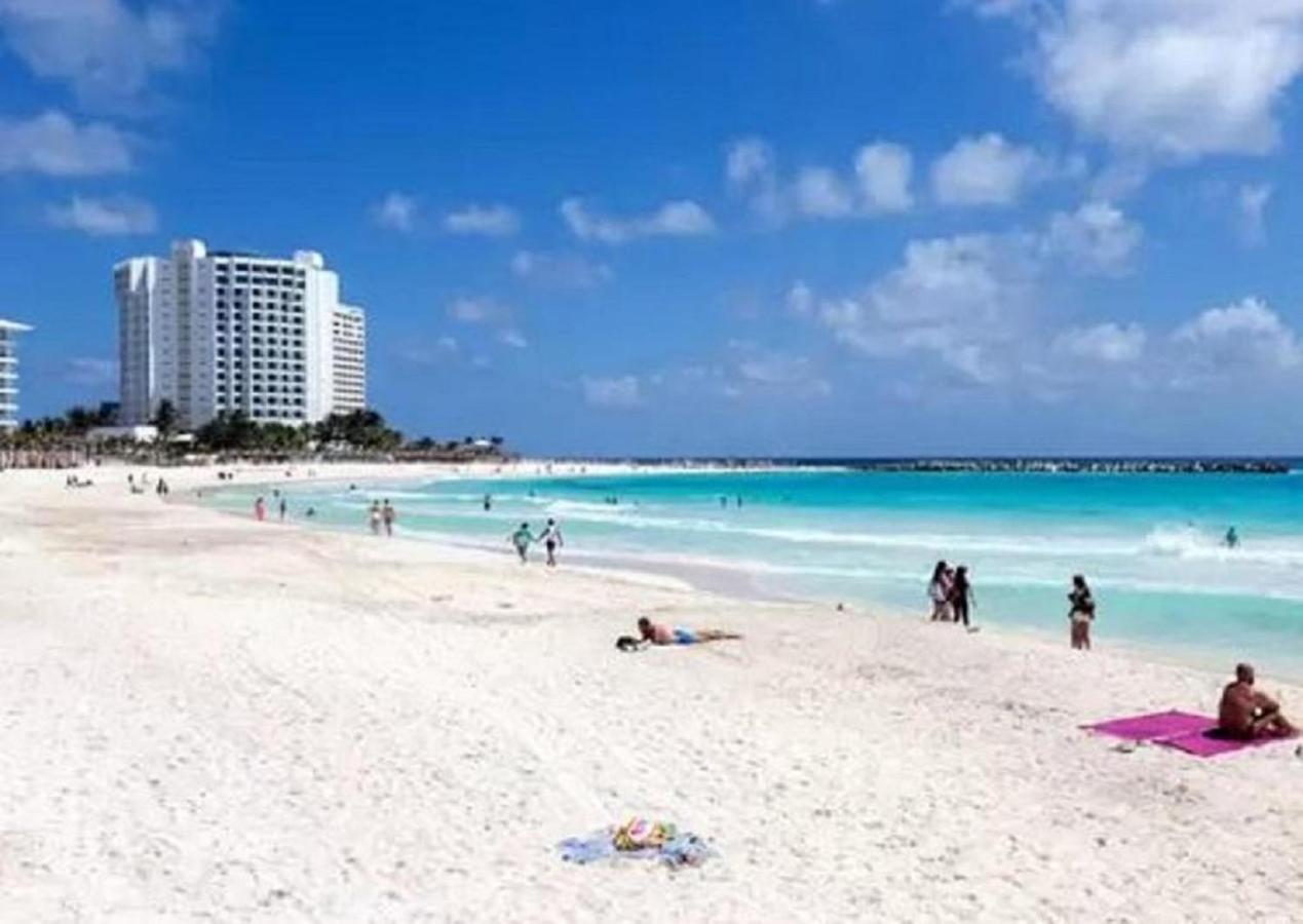 Cozy Ocean Front Penthouse At Marlin Beach Appartement Cancún Buitenkant foto